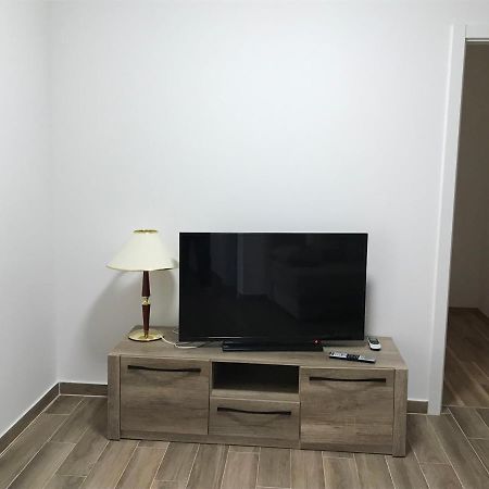 Apartmani Matea Đảo Đảo Cres Ngoại thất bức ảnh