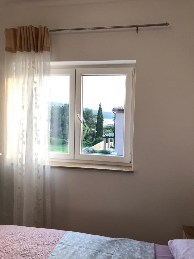 Apartmani Matea Đảo Đảo Cres Ngoại thất bức ảnh